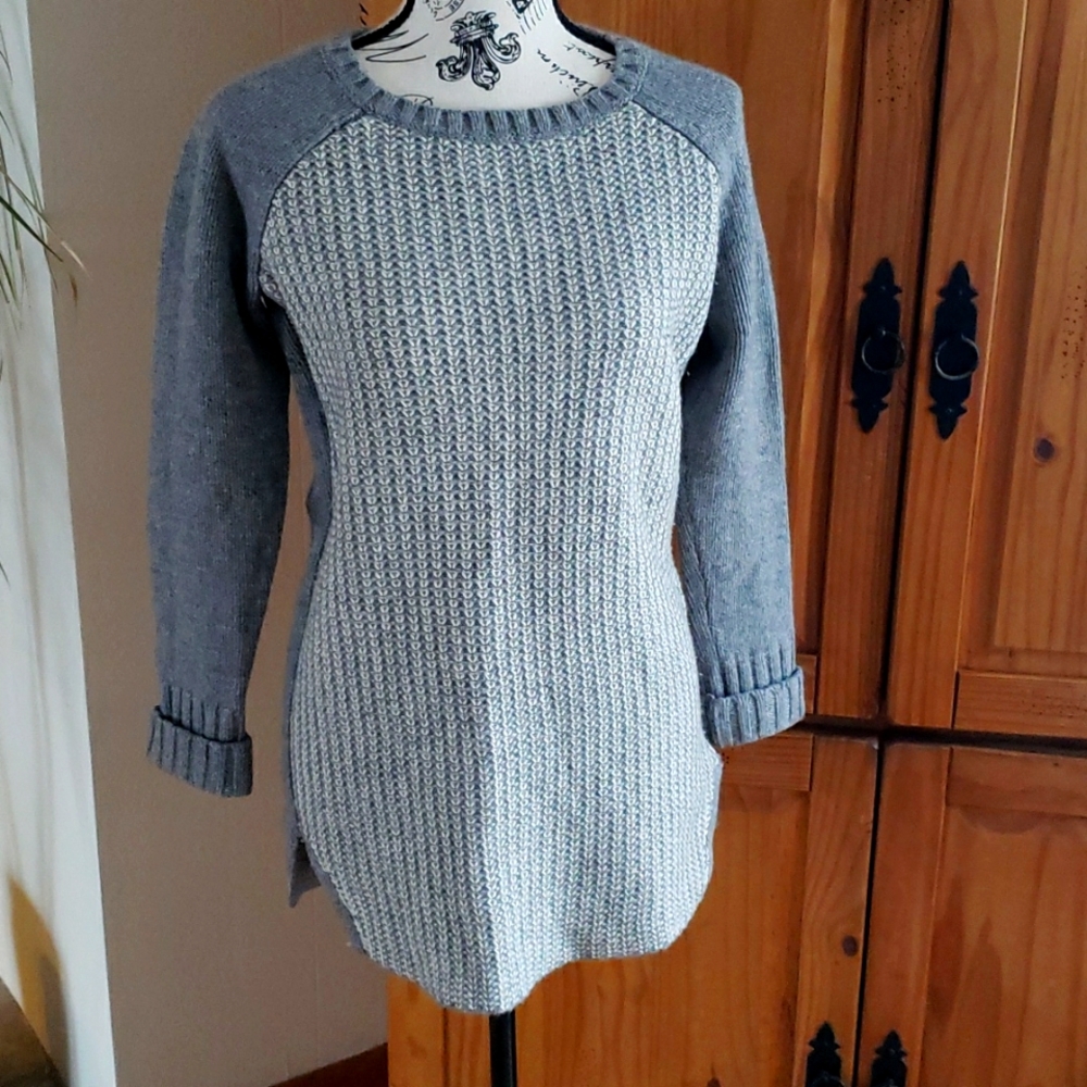 Athleta wool cashmere blend sweater